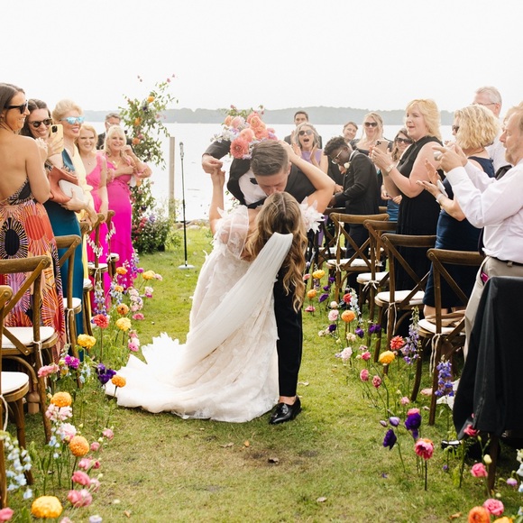 Pallas Couture Emilie Wedding Dress - Picture 14 of 16